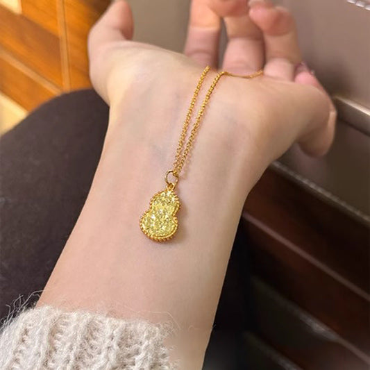 Charming Piece for Any Occasion