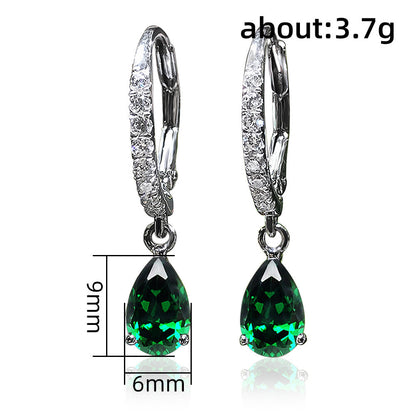 Charming Earring for Any Occasion