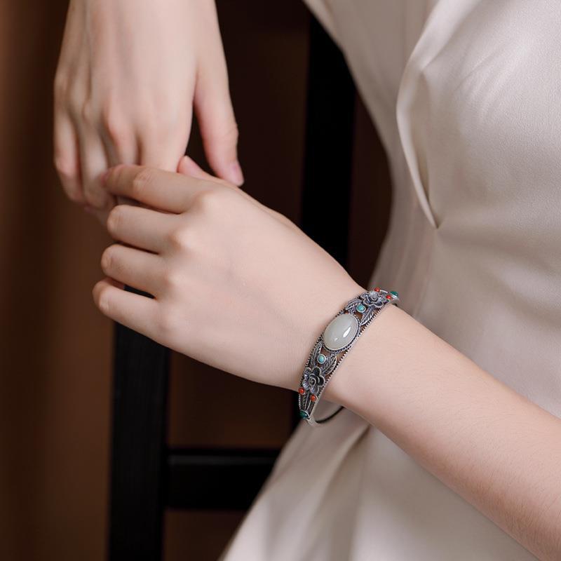 Elegant Silver Bracelet for Every Occasion