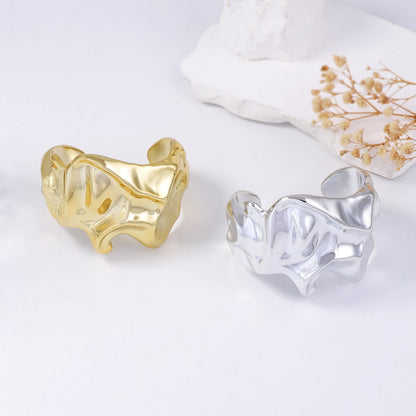Beautiful Bracelet with Unique Style