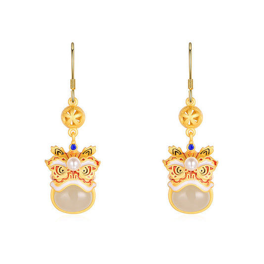 Classic Silver Earring with Timeless Appeal