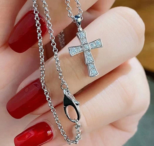 Romantic Necklace for Special Moments