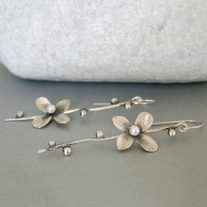 Elegant Pearl Earring for Every Occasion