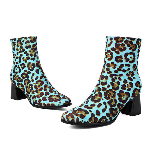 Graceful Orthopedic Boots for Modern Look