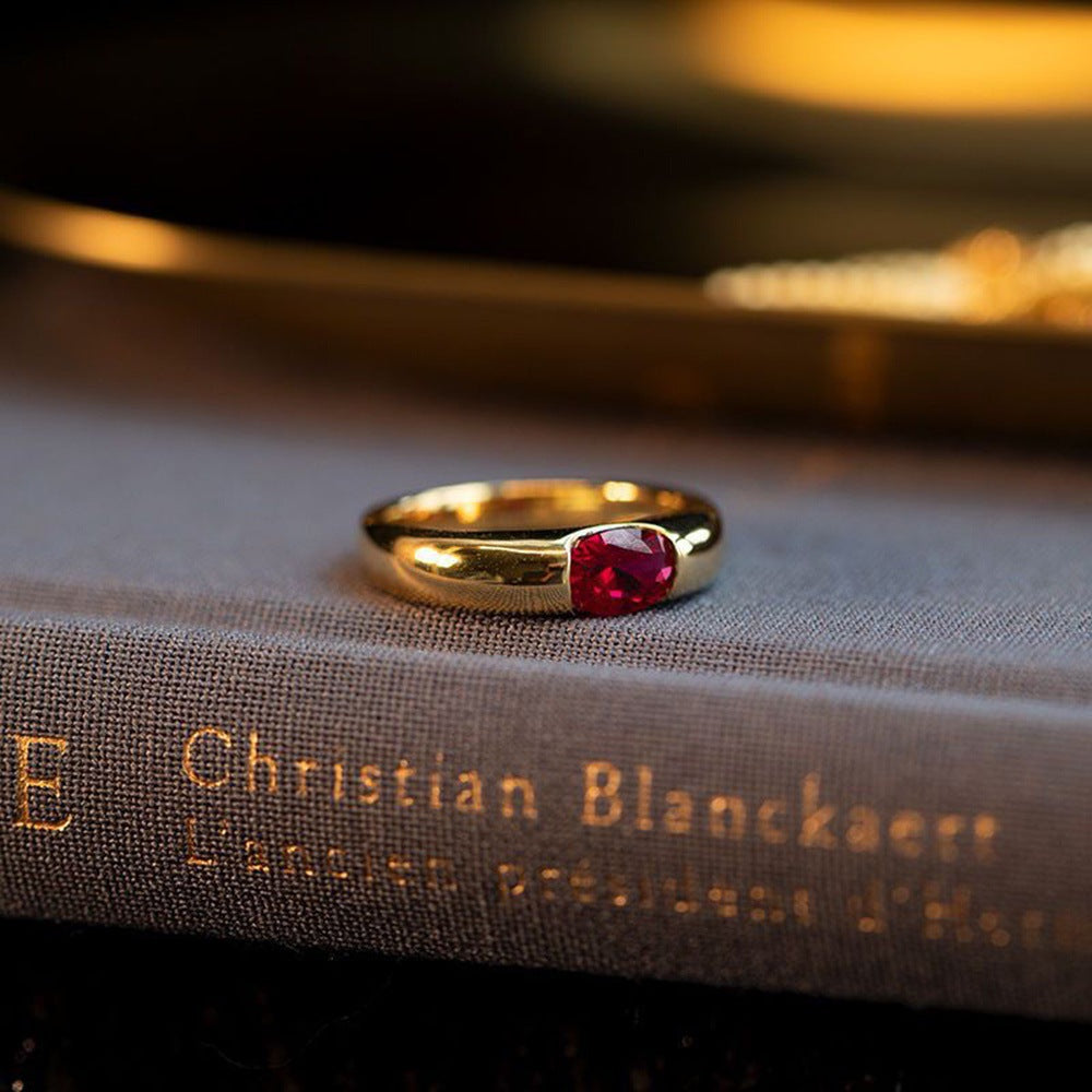 Romantic Gold Ring for Special Moments
