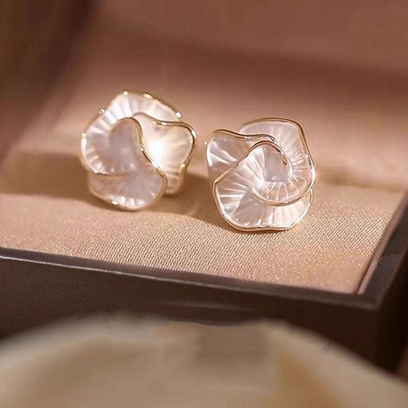 Beautiful Earring with Unique Style
