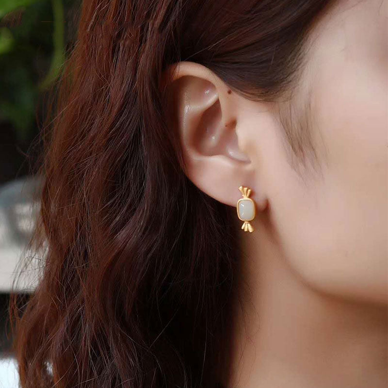 Beautiful Gold Earring with Unique Style