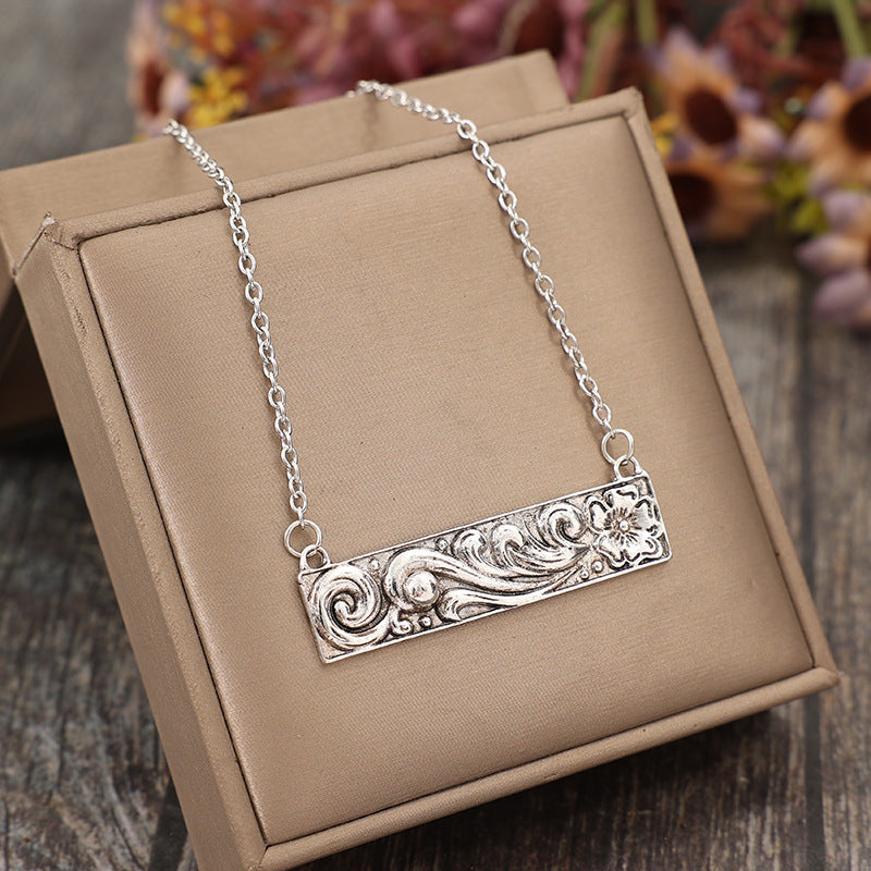 Stunning Necklace for Daily Wear