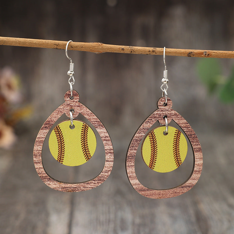 Charming Earring for Any Occasion