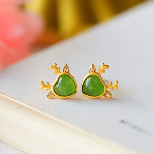 Classic Gold Earring with Timeless Appeal
