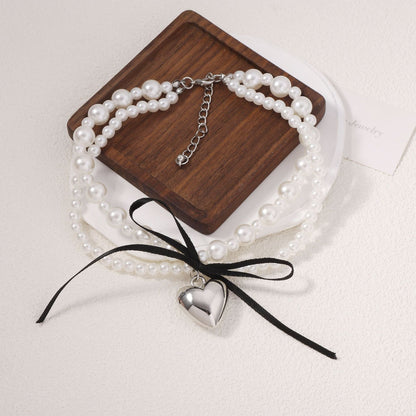 Romantic Pearl Necklace for Special Moments