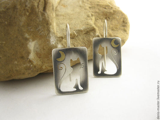 Vintage Handmade Earring