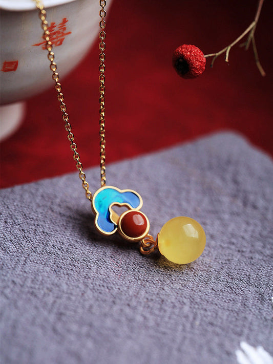 Romantic Gold Necklace for Special Moments