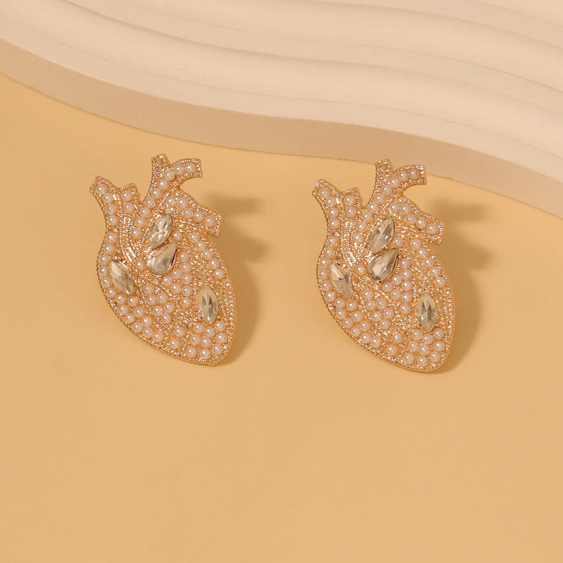 Charming Pearl Earring for Any Occasion