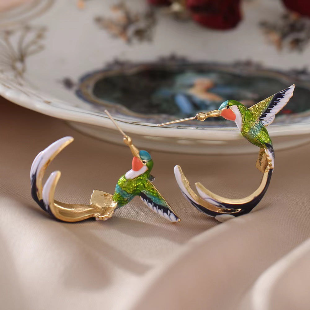 Classic Earring with Timeless Appeal