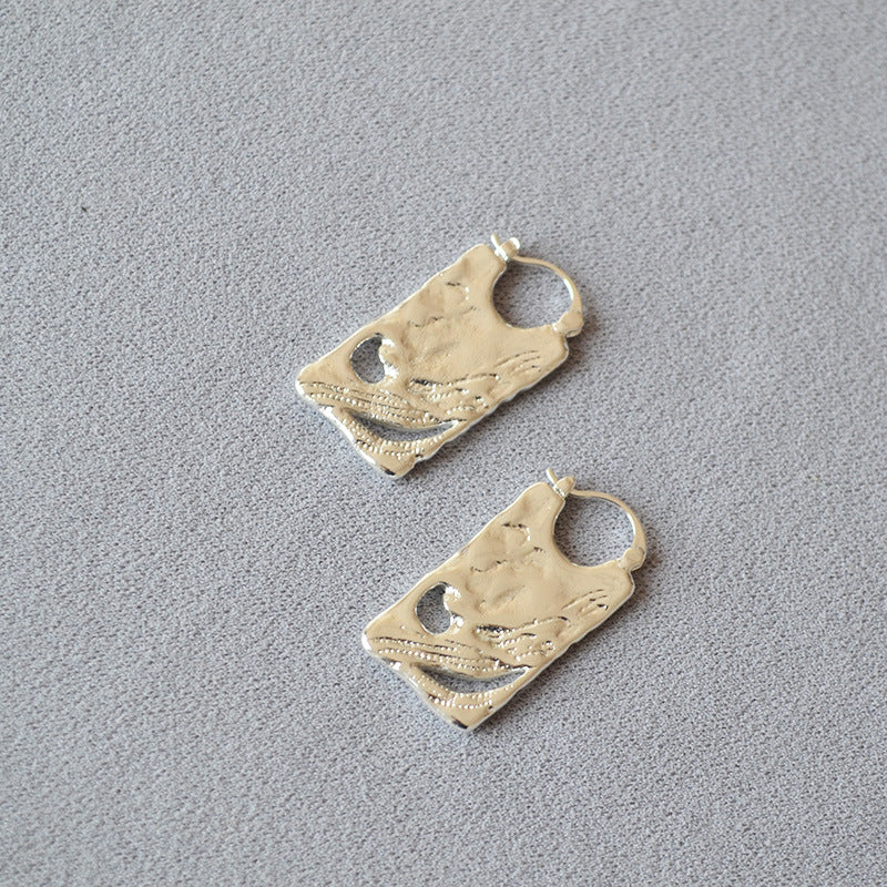 Beautiful Gold Earring with Unique Style