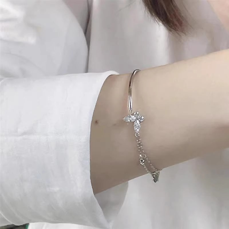Romantic Bracelet for Special Moments