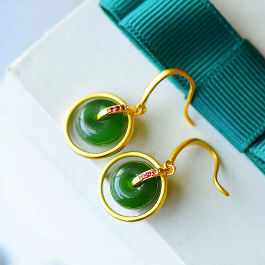 Charming Silver Piece for Any Occasion