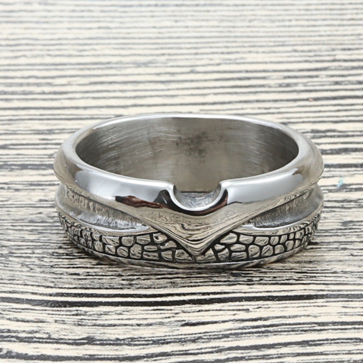 Classic Ring with Timeless Appeal