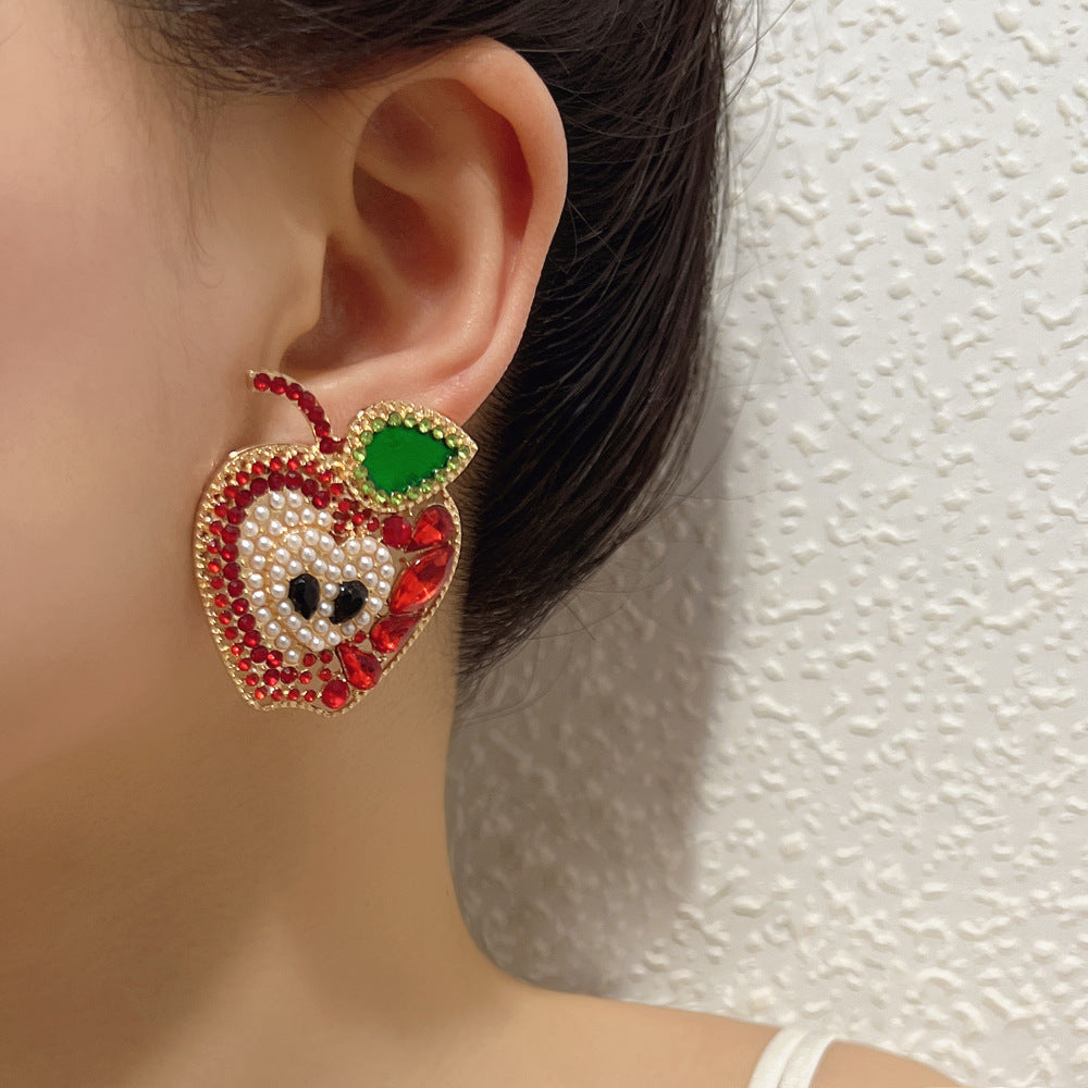 Beautiful Pearl Earring with Unique Style