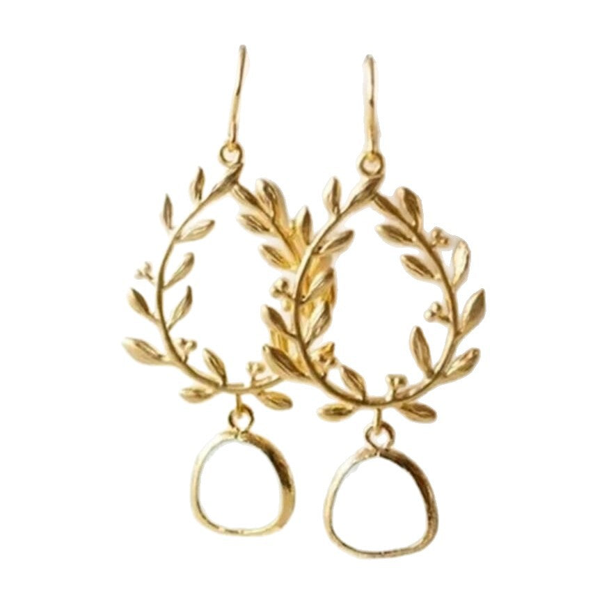 Charming Earring for Any Occasion