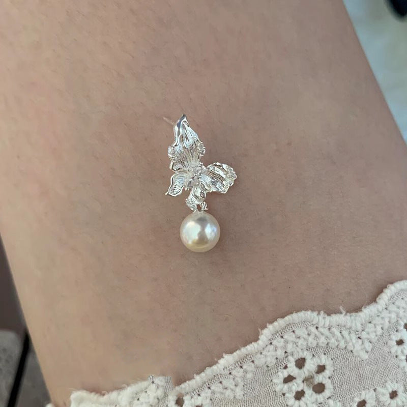 Elegant Pearl Earring for Every Occasion