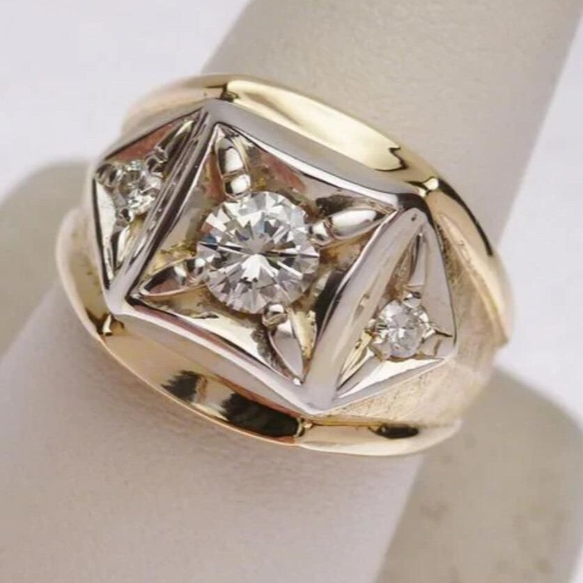 Beautiful Gold Ring with Unique Style