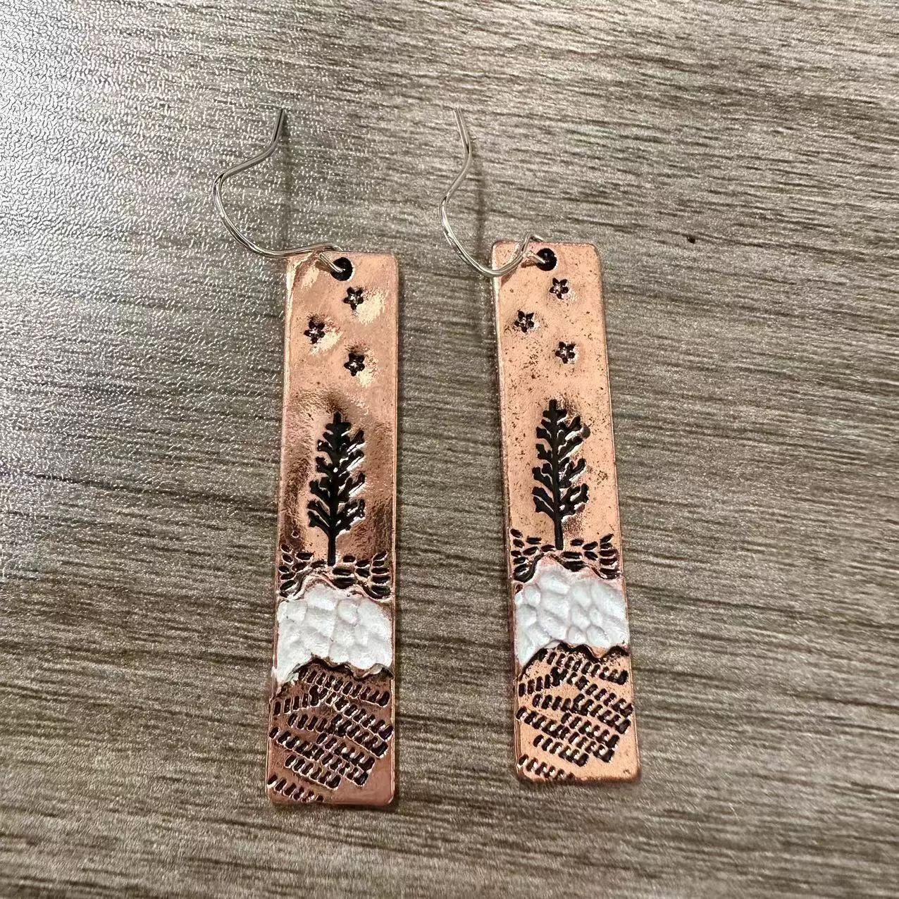 Classic Earring with Timeless Appeal