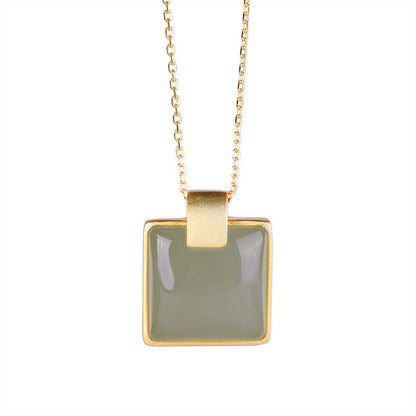 Beautiful Gold Necklace with Unique Style