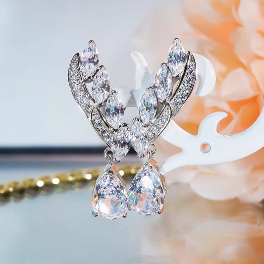 Charming Earring for Any Occasion