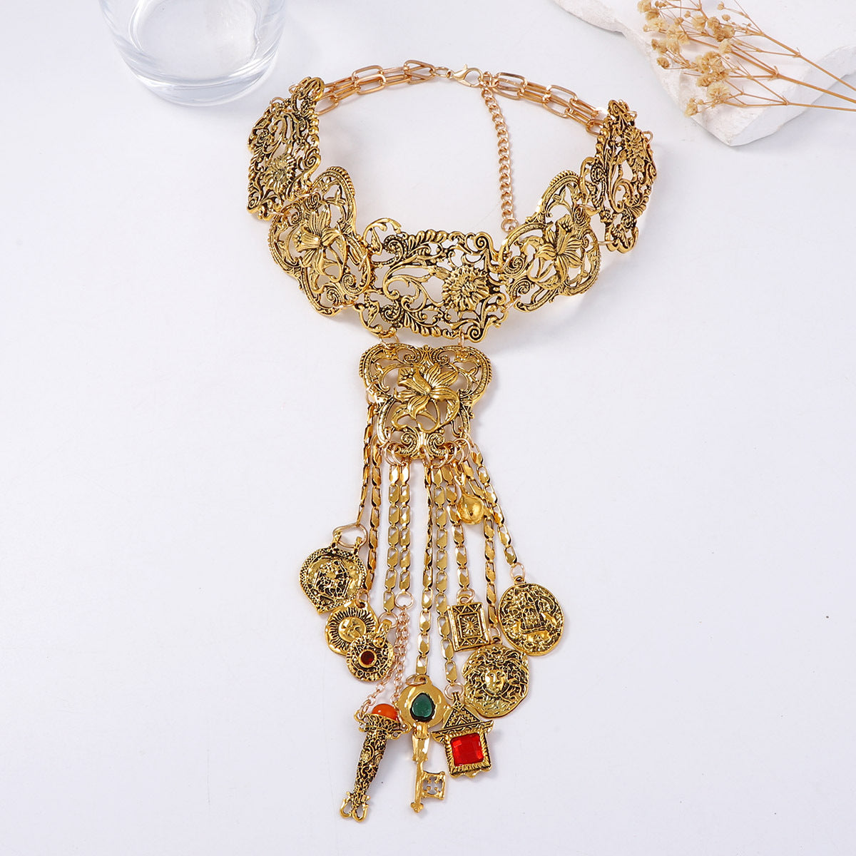 Stunning Silver Necklace for Daily Wear