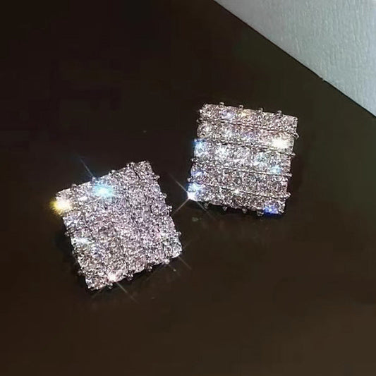 Elegant Earring for Every Occasion