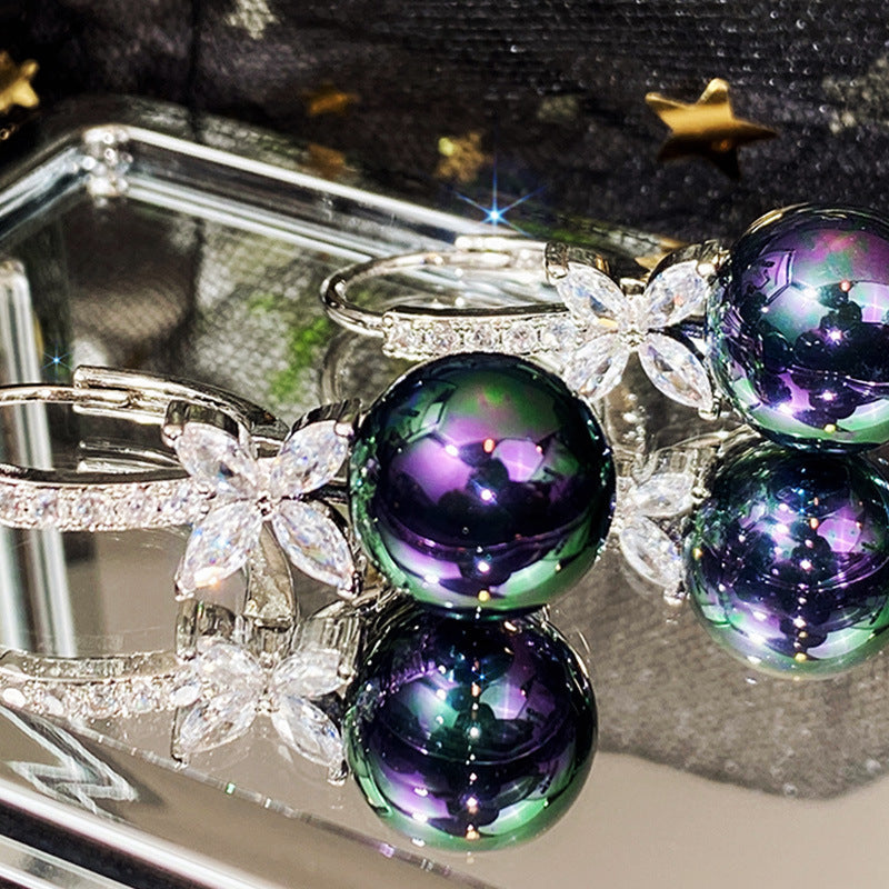 Beautiful Pearl Set with Unique Style
