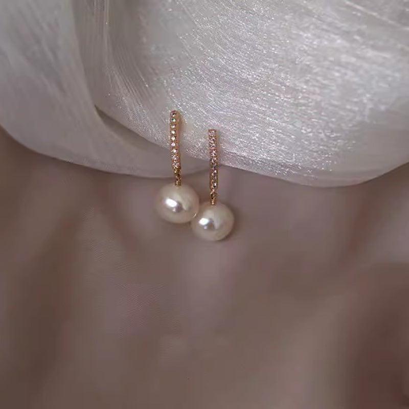 Delicate Artisan Pearl Earring