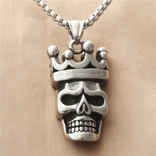 Classic Pendant with Timeless Appeal