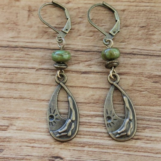 Classic Earring with Timeless Appeal