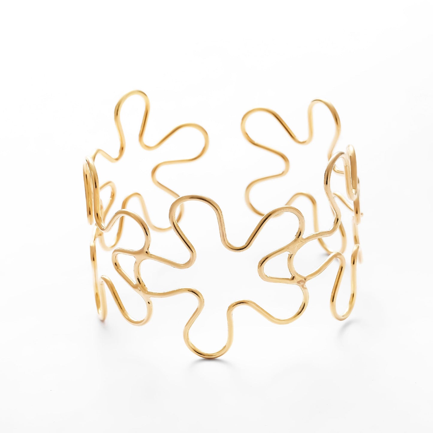 Charming Bracelet for Any Occasion