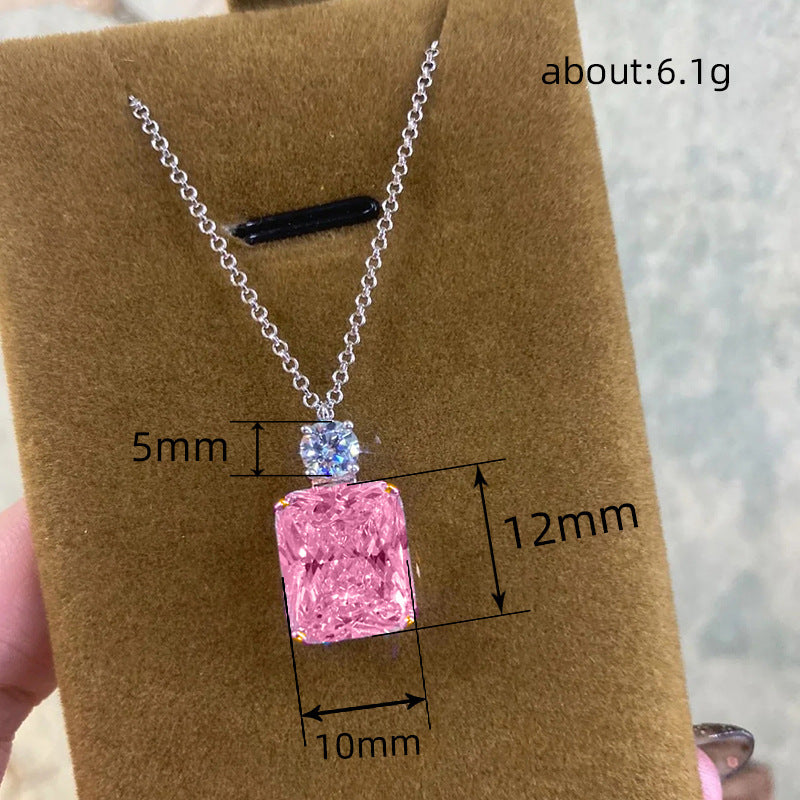 Stunning Necklace for Daily Wear