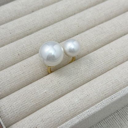 Charming Pearl Ring for Any Occasion