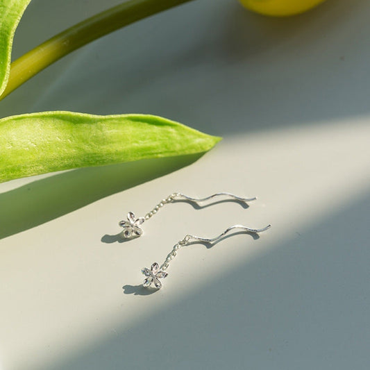 Classic Earring with Timeless Appeal