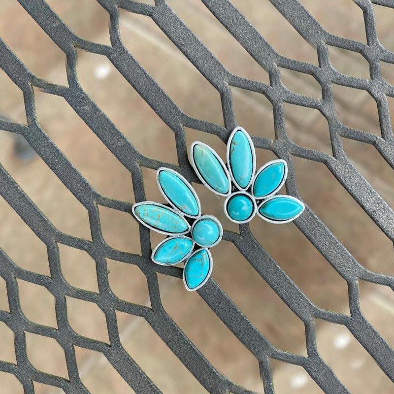 Vintage Handmade Earring
