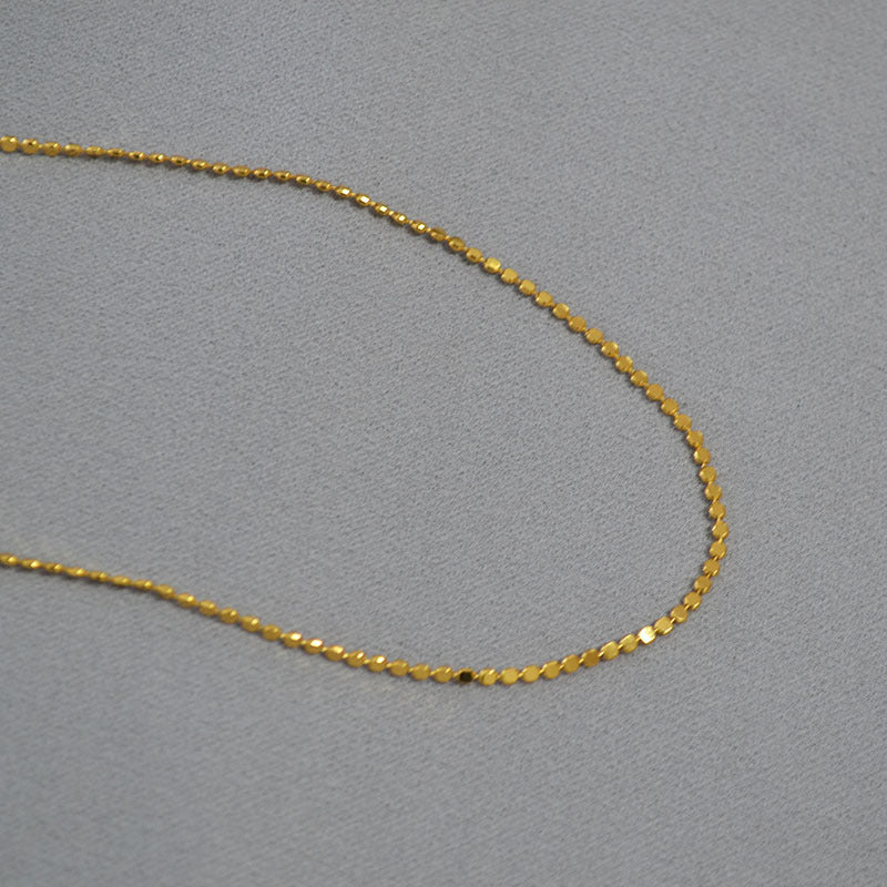 Beautiful Gold Necklace with Unique Style