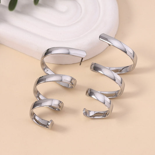 Classic Earring with Timeless Appeal