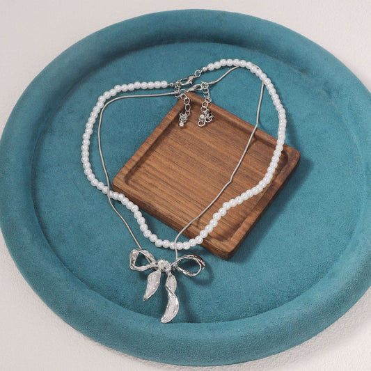 Stunning Pearl Necklace for Daily Wear