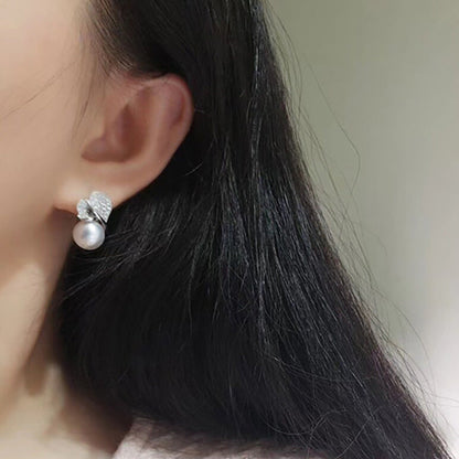 Romantic Pearl Earring for Special Moments