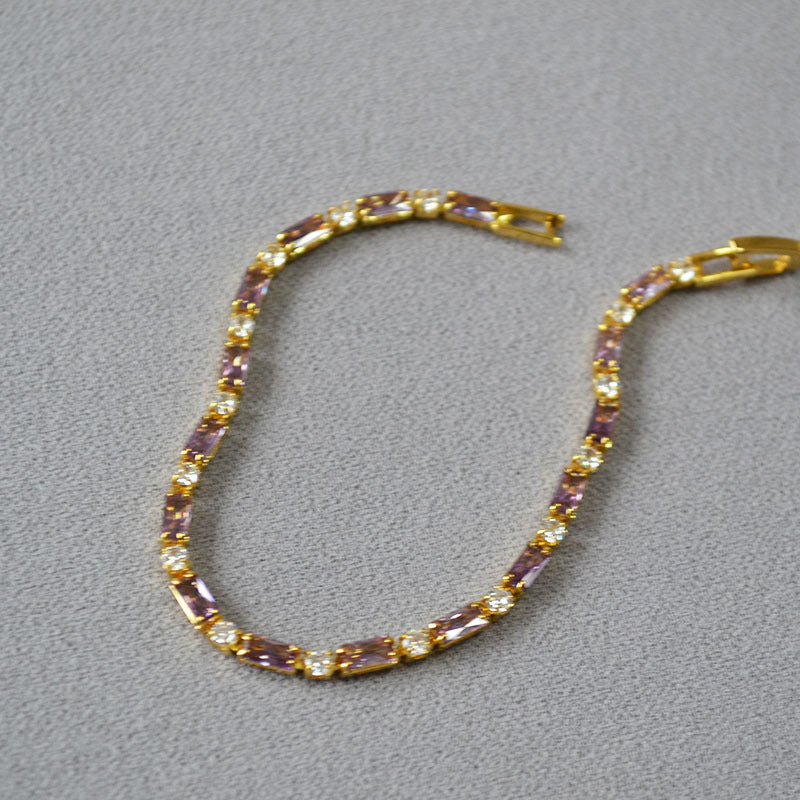 Charming Bracelet for Any Occasion