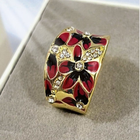 Beautiful Ring with Unique Style
