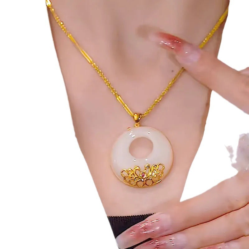 Stunning Gold Necklace for Daily Wear