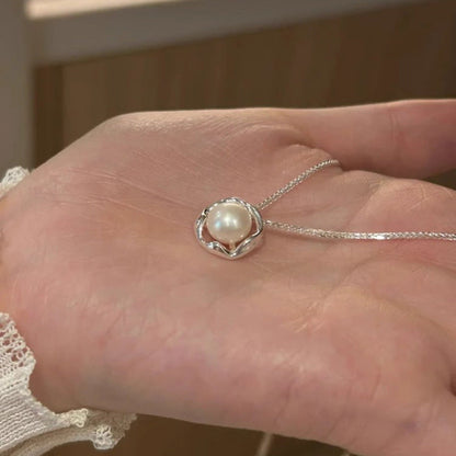 Vintage Handmade Pearl Necklace