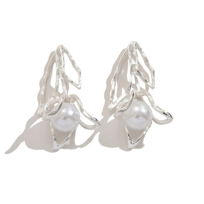 Stunning Pearl Earring for Daily Wear
